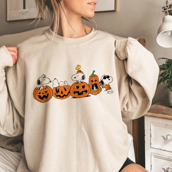 Peanuts Halloween Sweatshirt, Snoopy With Pumpkin Halloween Crewneck Sweatshirt - Picture 1 of 1